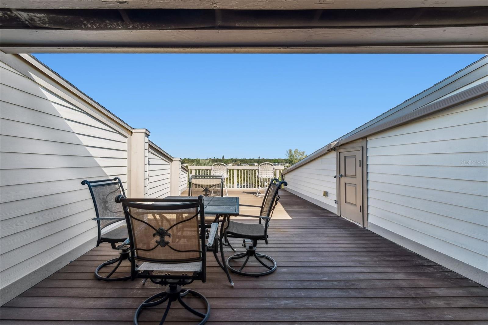 LE SCAMPI CONDO - Residential