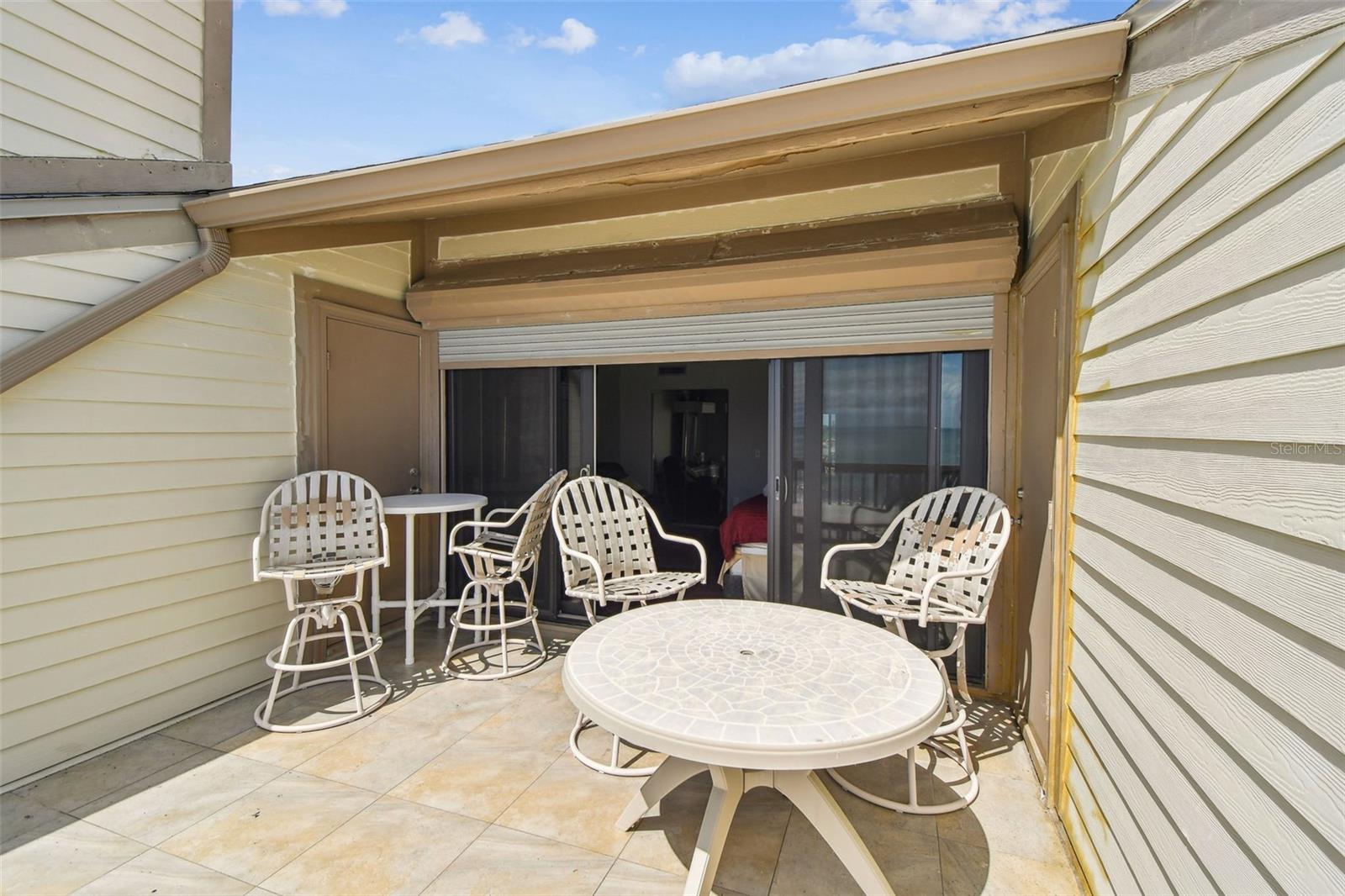 LE SCAMPI CONDO - Residential