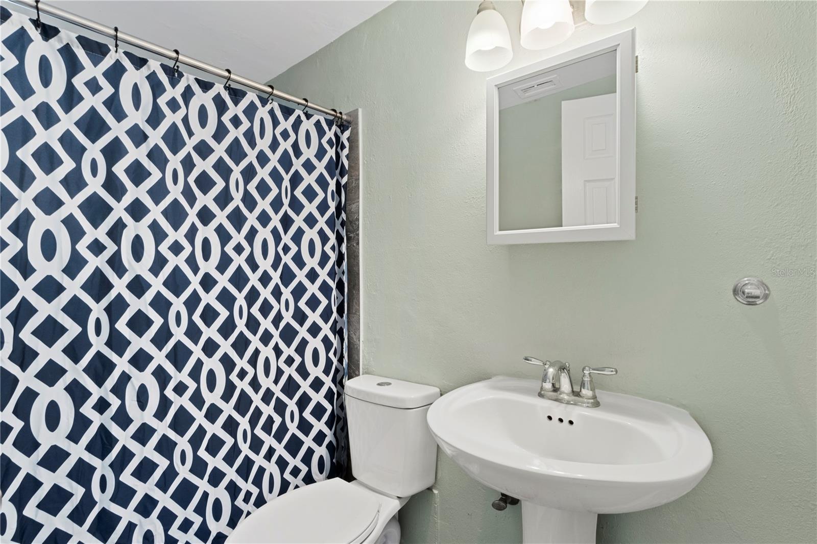 CLEAR VISTA - Residential Lease