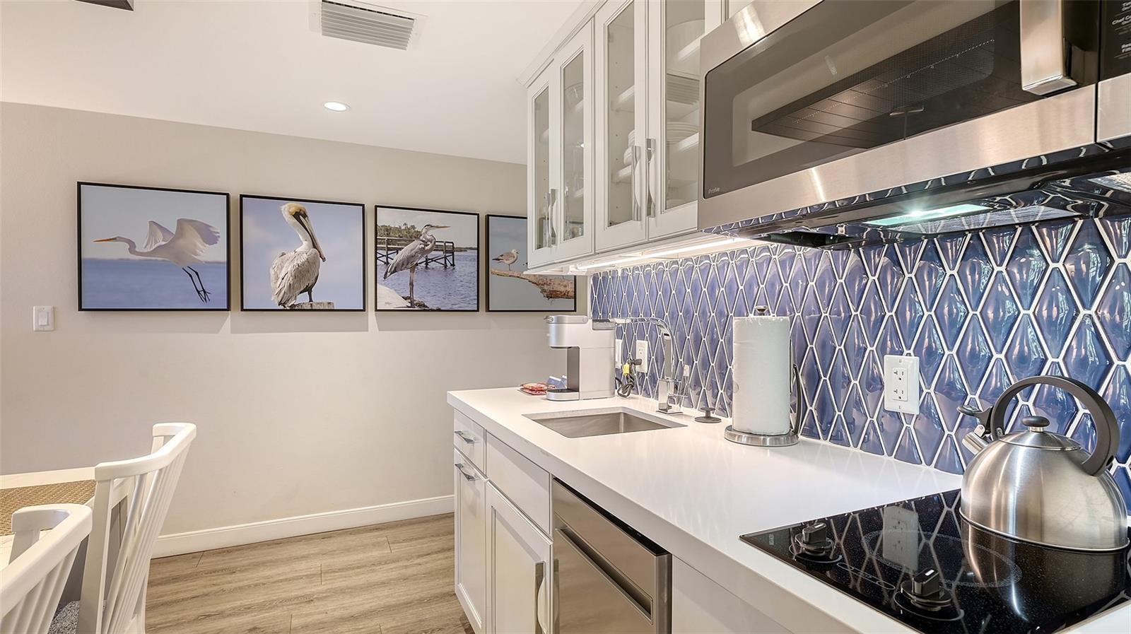 250 SANDS POINT ROAD 5101