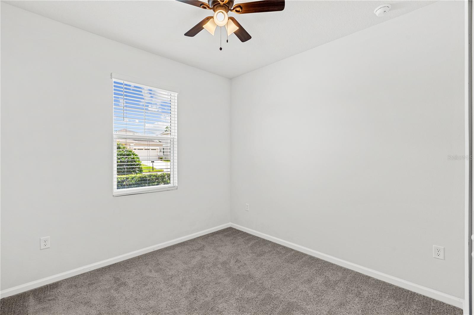 10200 SPRING LAKE DRIVE