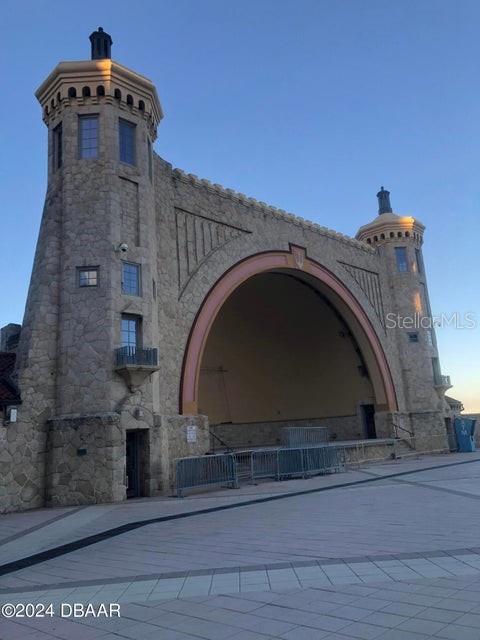 ALIKI CONDO - Residential