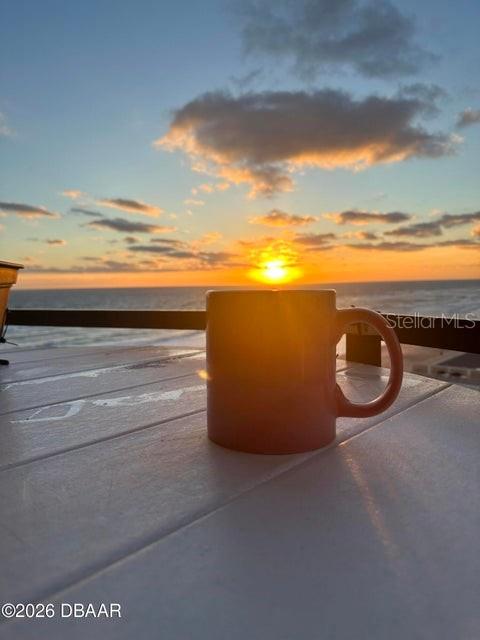 ALIKI CONDO - Residential