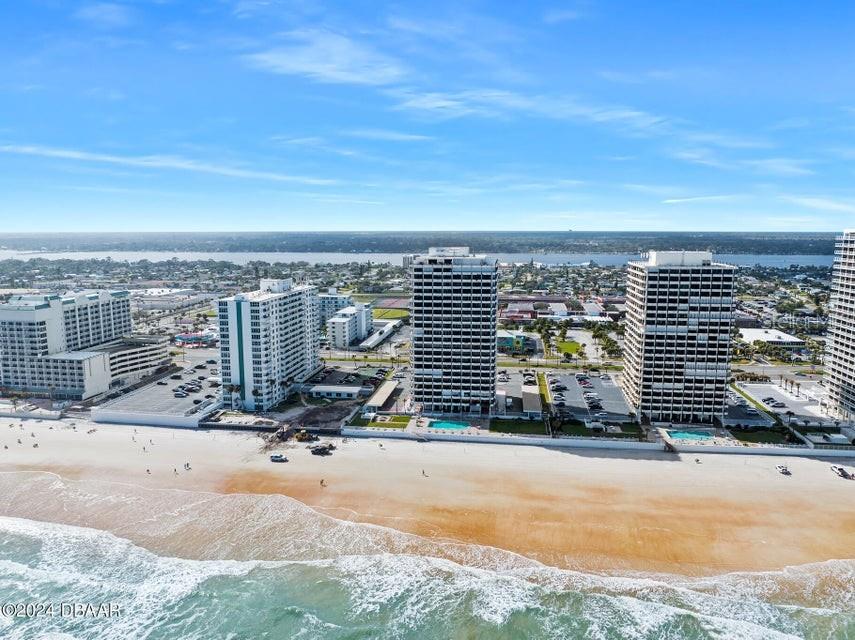 ALIKI CONDO - Residential