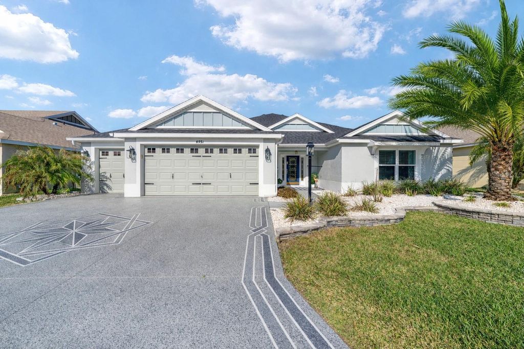 Photo of 4531 Brooke Lane, The Villages, FL 32163 (MLS # G5109284)