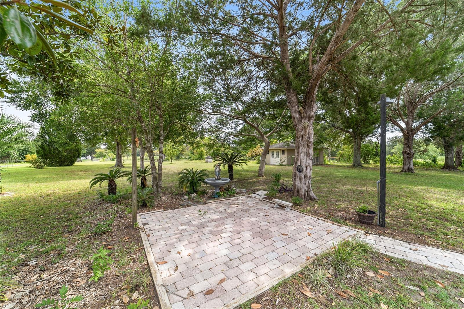 NON SUBDIVISION - Residential