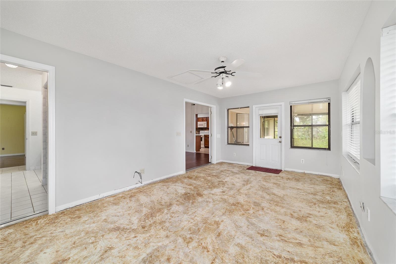 NON SUBDIVISION - Residential