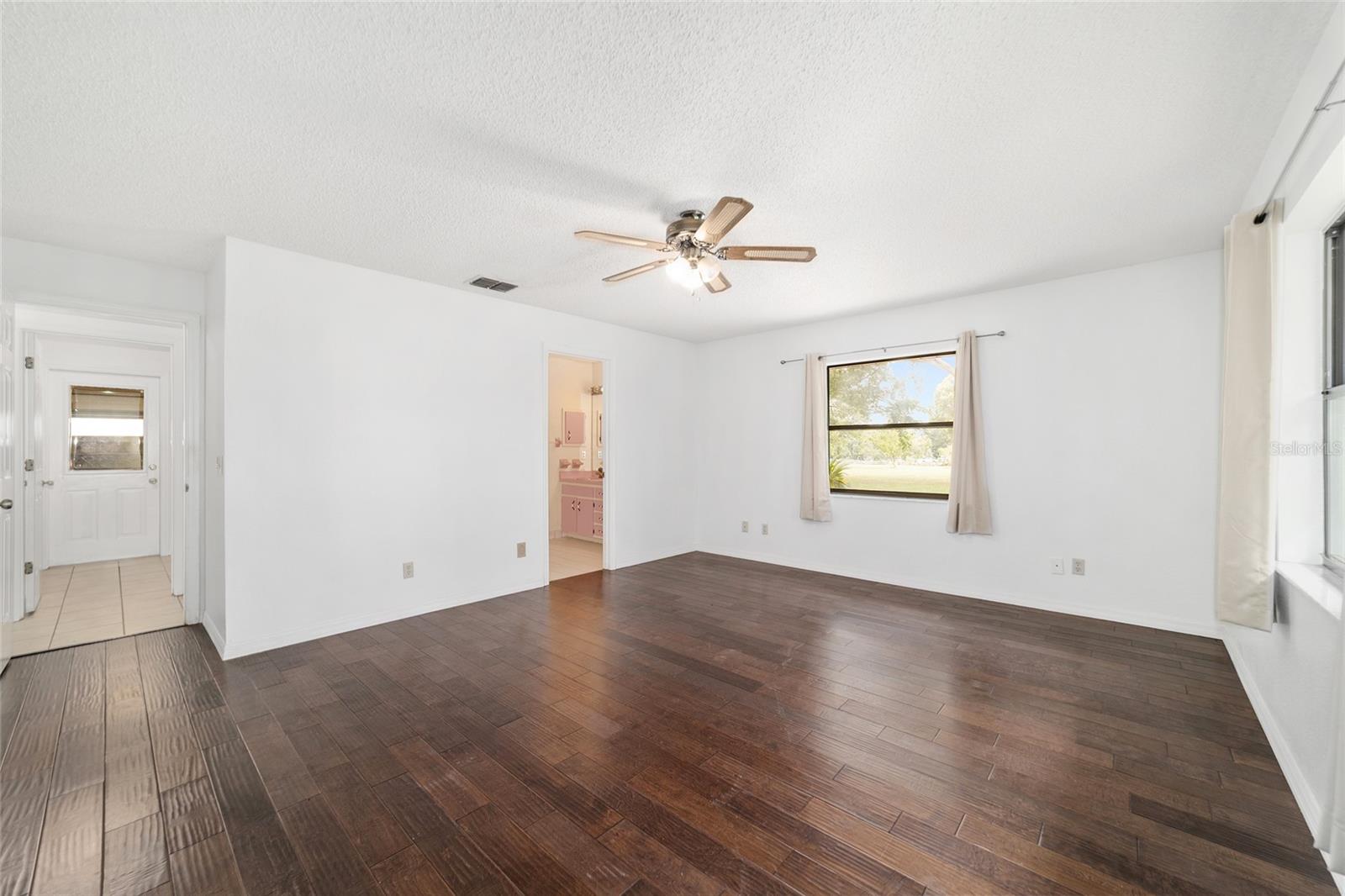 NON SUBDIVISION - Residential