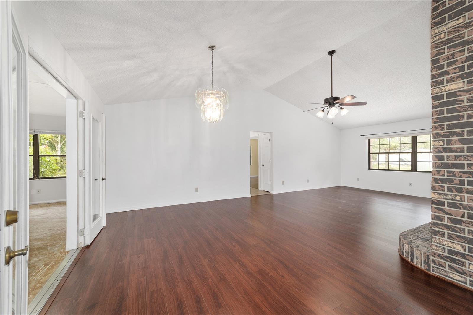 NON SUBDIVISION - Residential