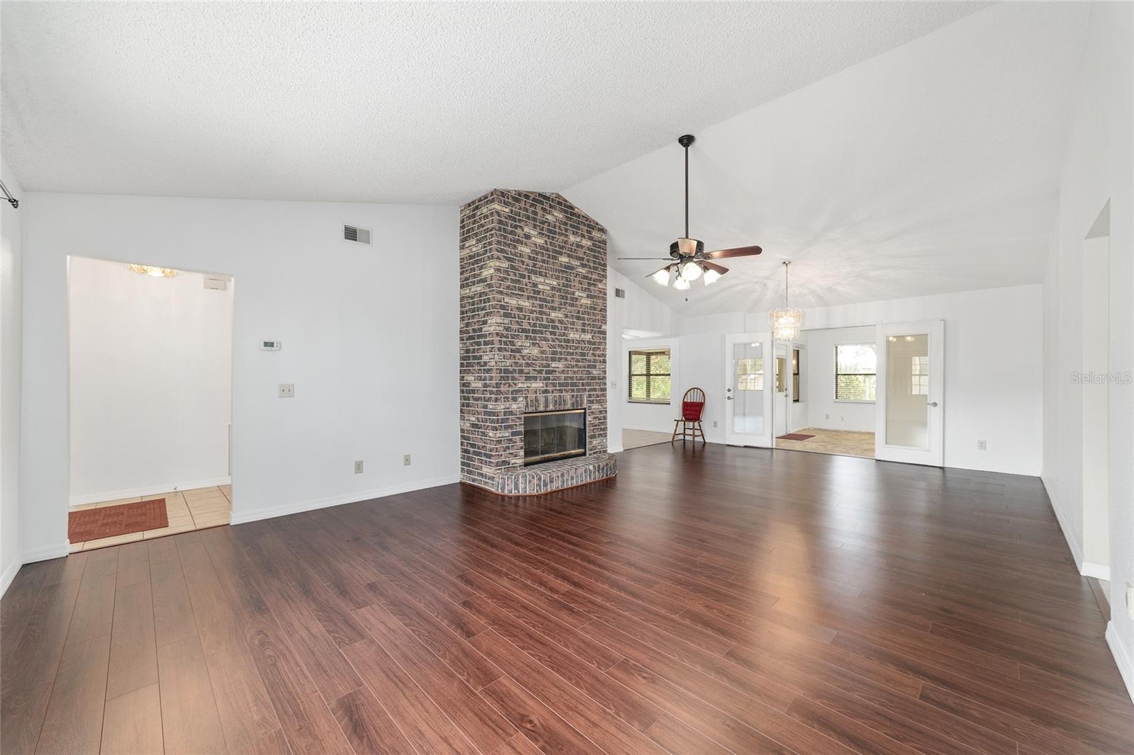 NON SUBDIVISION - Residential