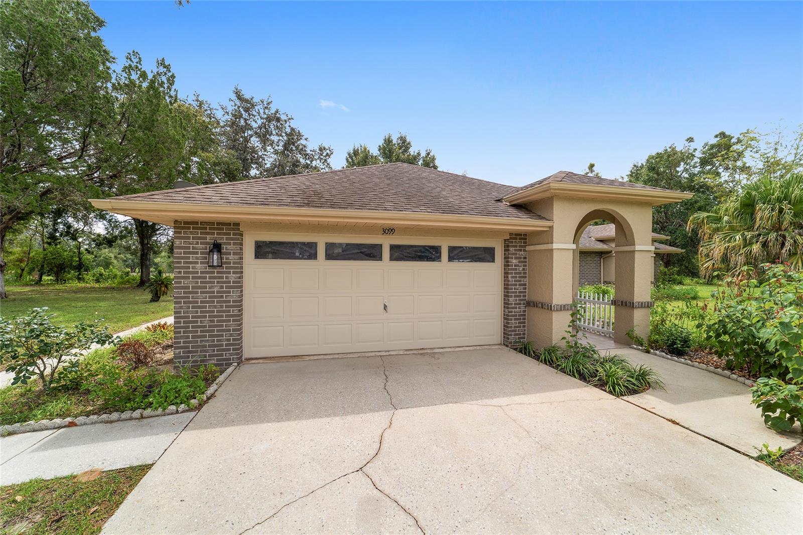NON SUBDIVISION - Residential