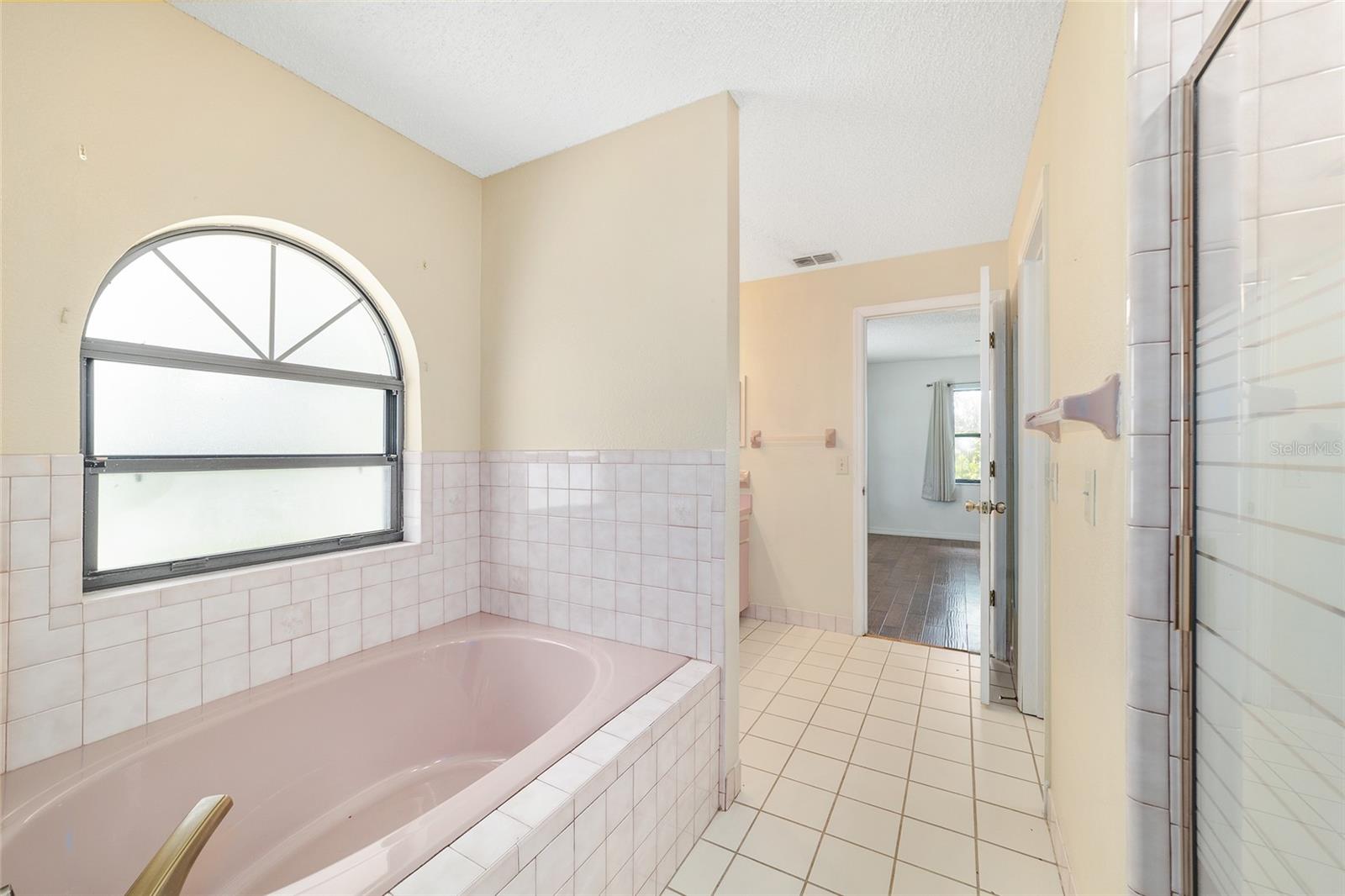 NON SUBDIVISION - Residential