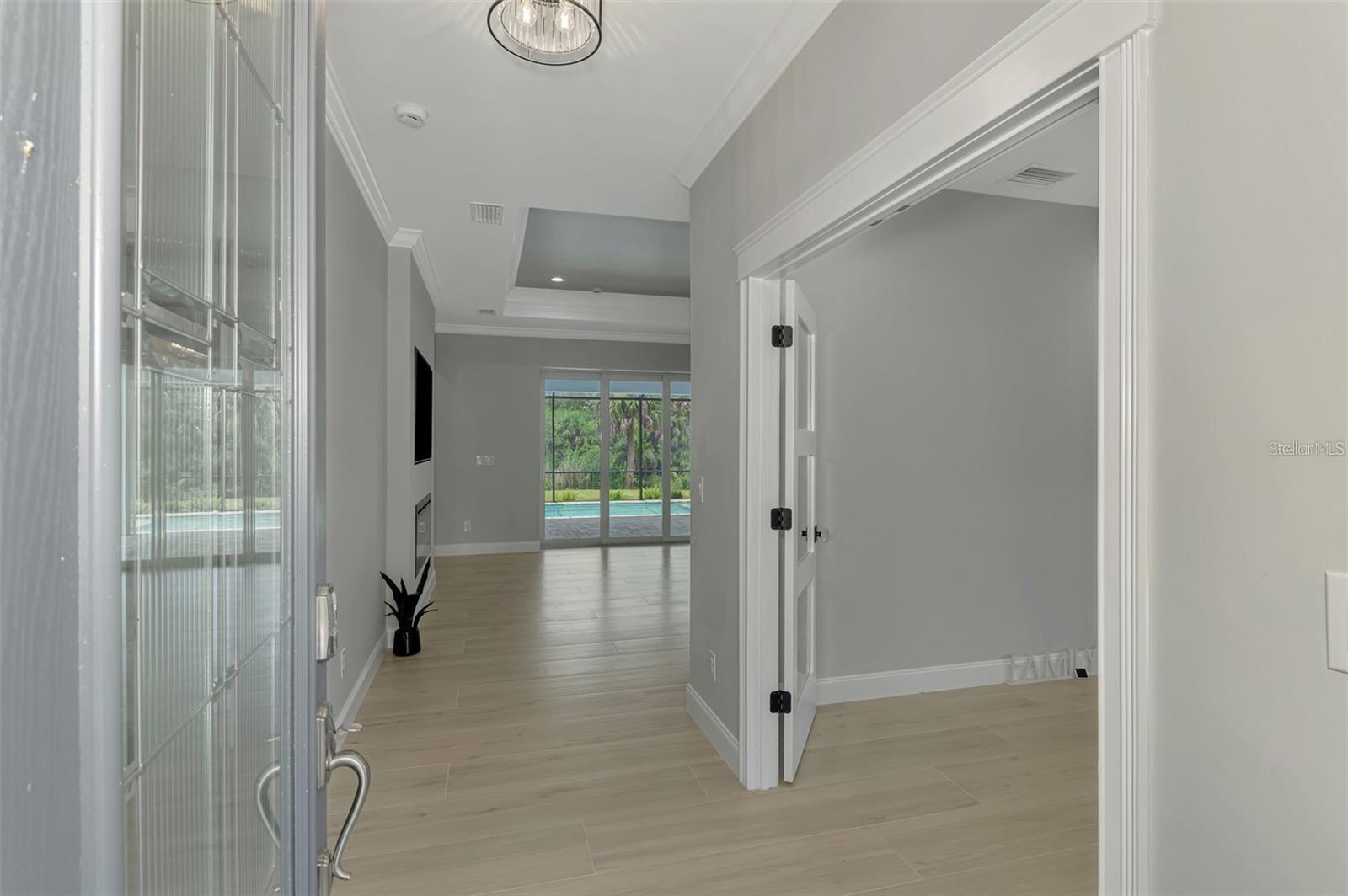 PORT CHARLOTTE SEC 057 - Residential Lease