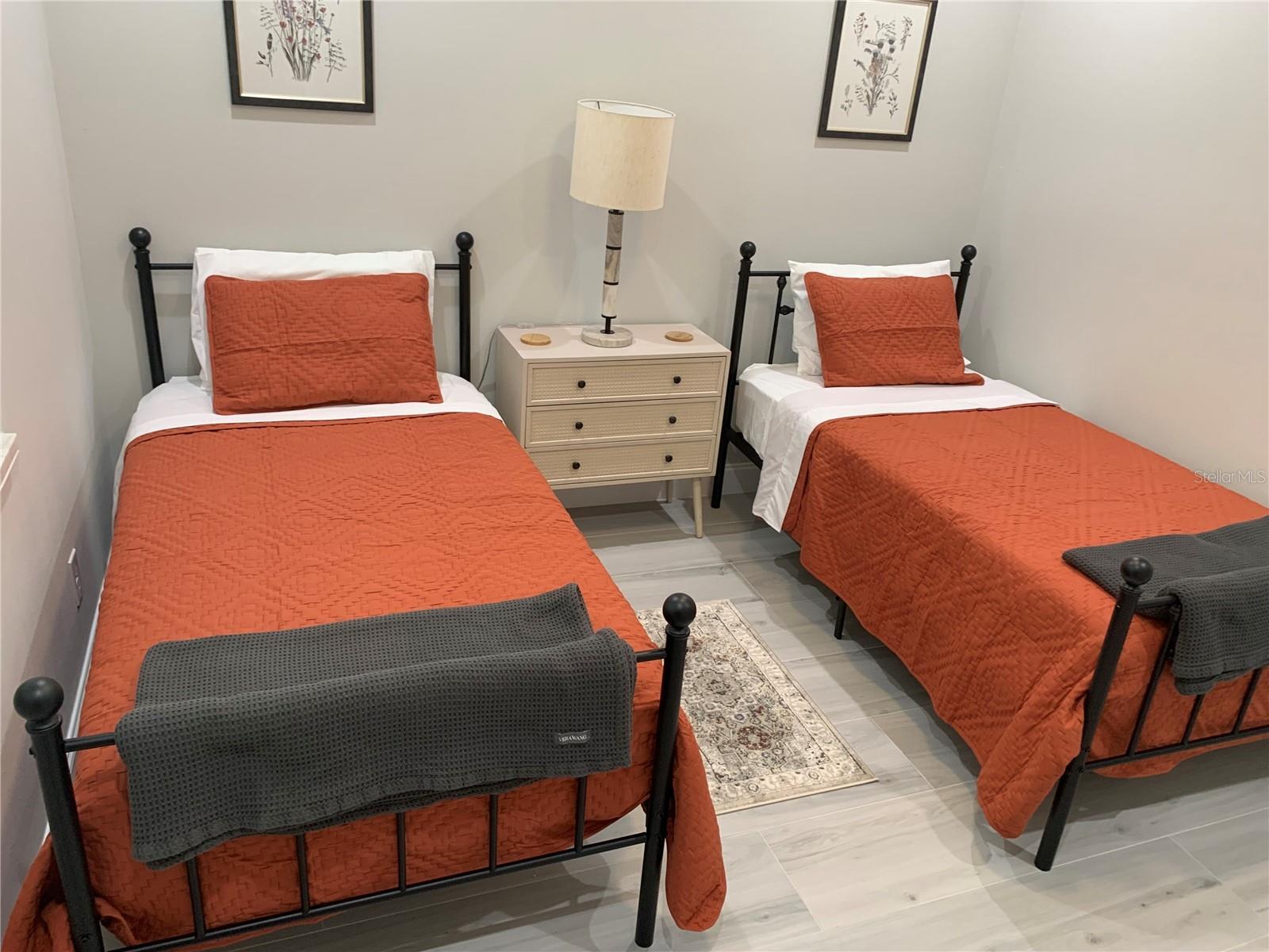 PORT CHARLOTTE SEC 057 - Residential Lease