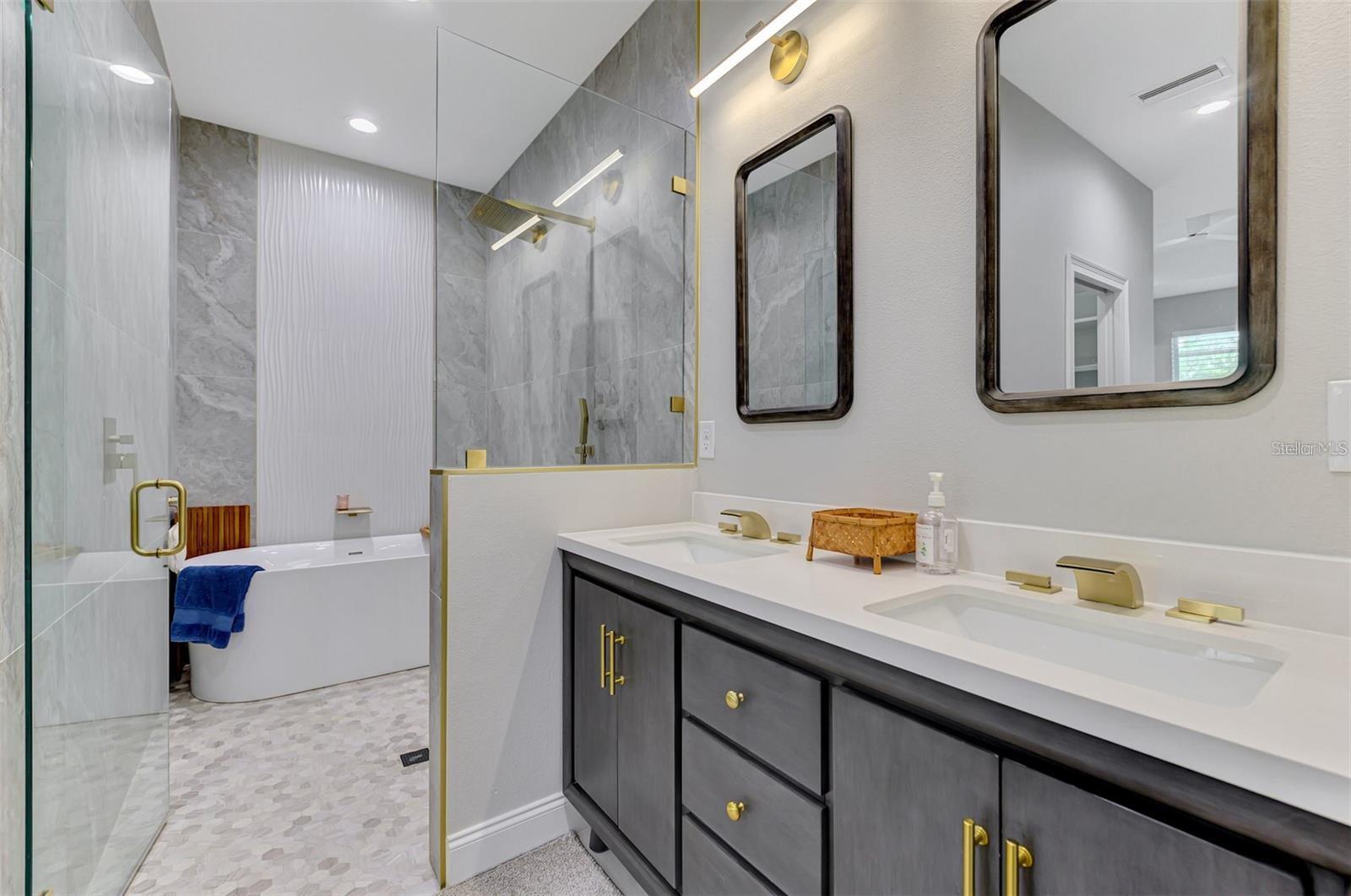 PORT CHARLOTTE SEC 057 - Residential Lease