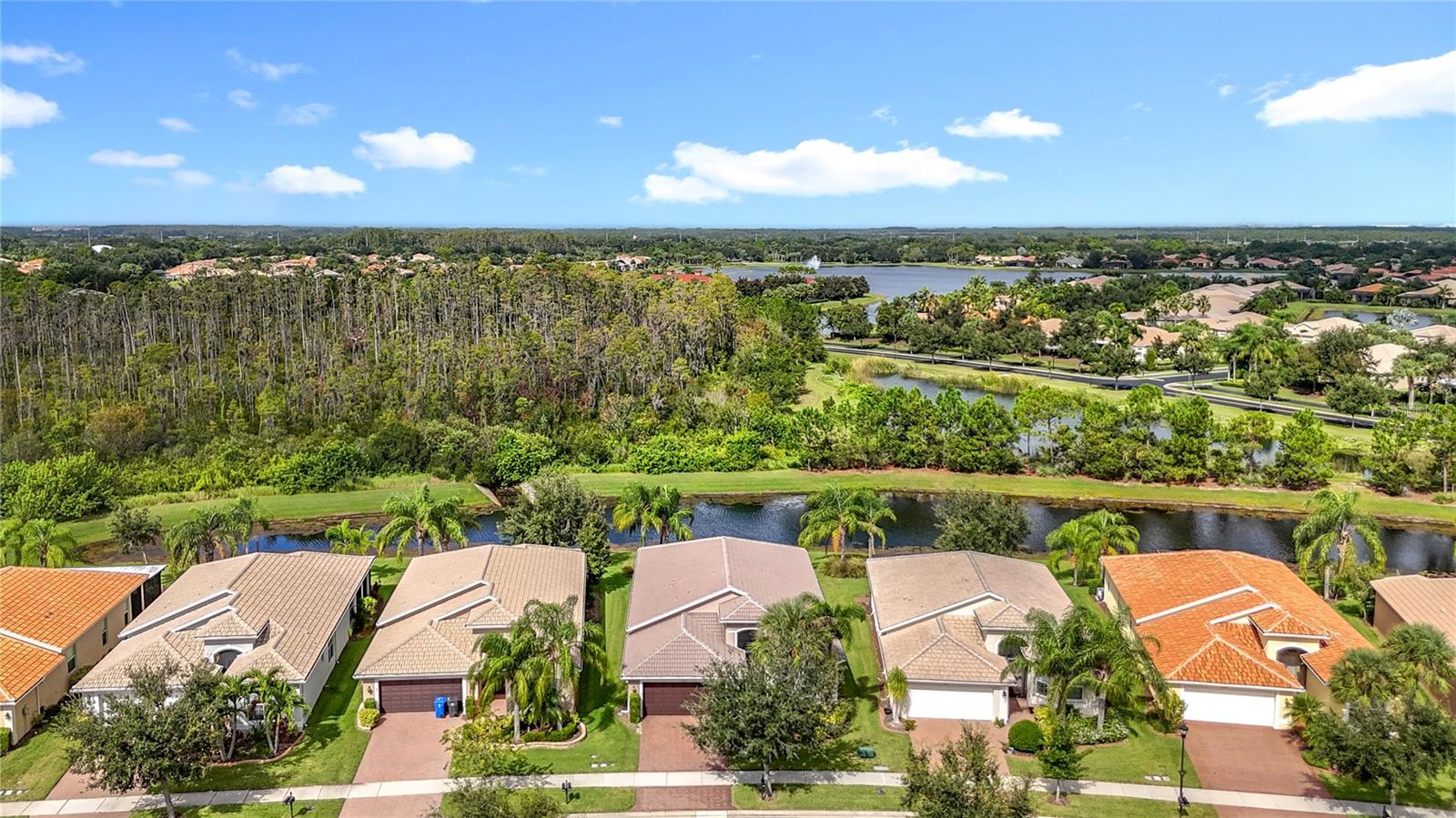 VALENCIA LAKES TR J PH 1 - Residential