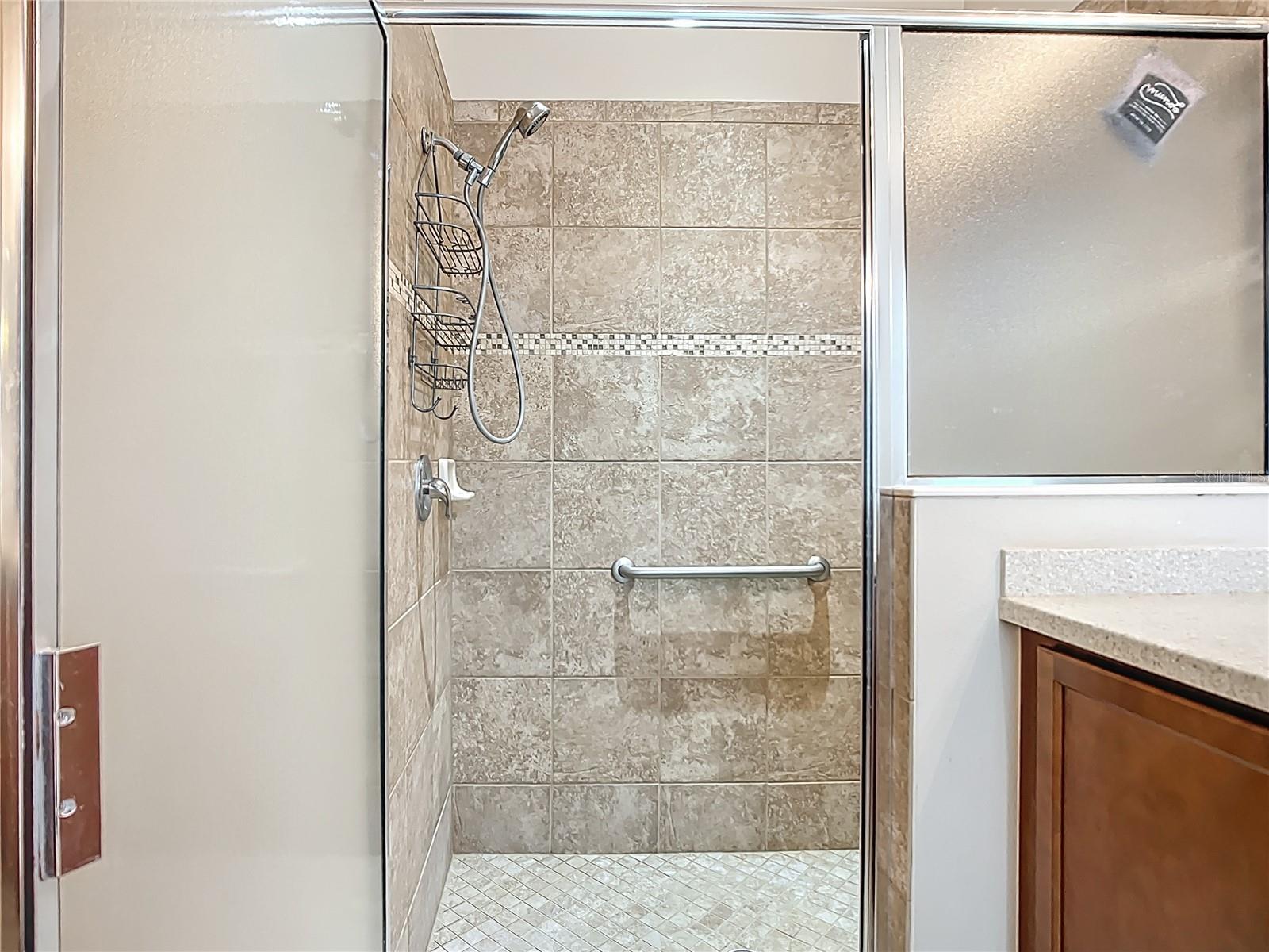 VALENCIA LAKES TR J PH 1 - Residential