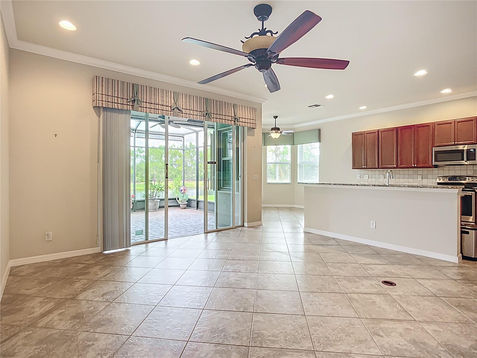 VALENCIA LAKES TR J PH 1 - Residential