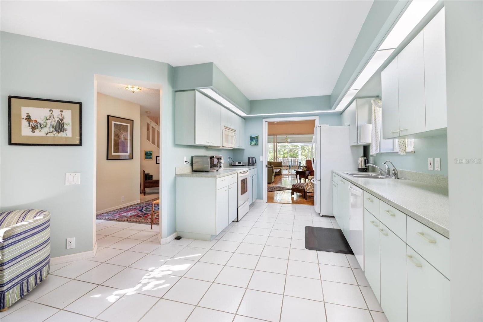 BLACKBURN POINT WOODS - Residential