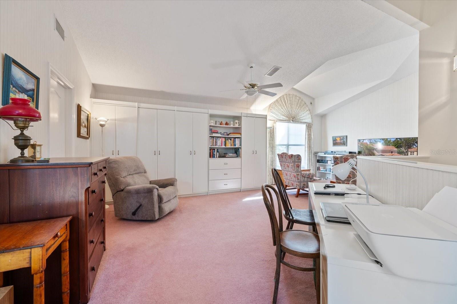 BLACKBURN POINT WOODS - Residential