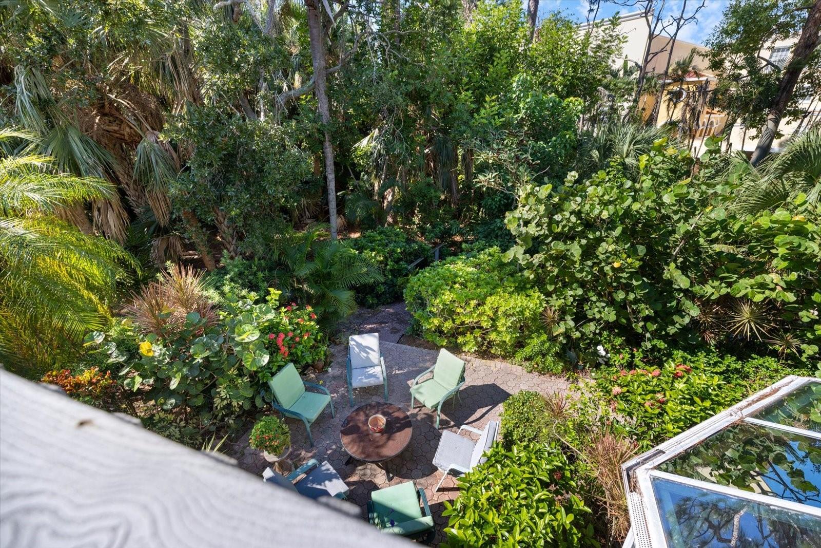 BLACKBURN POINT WOODS - Residential
