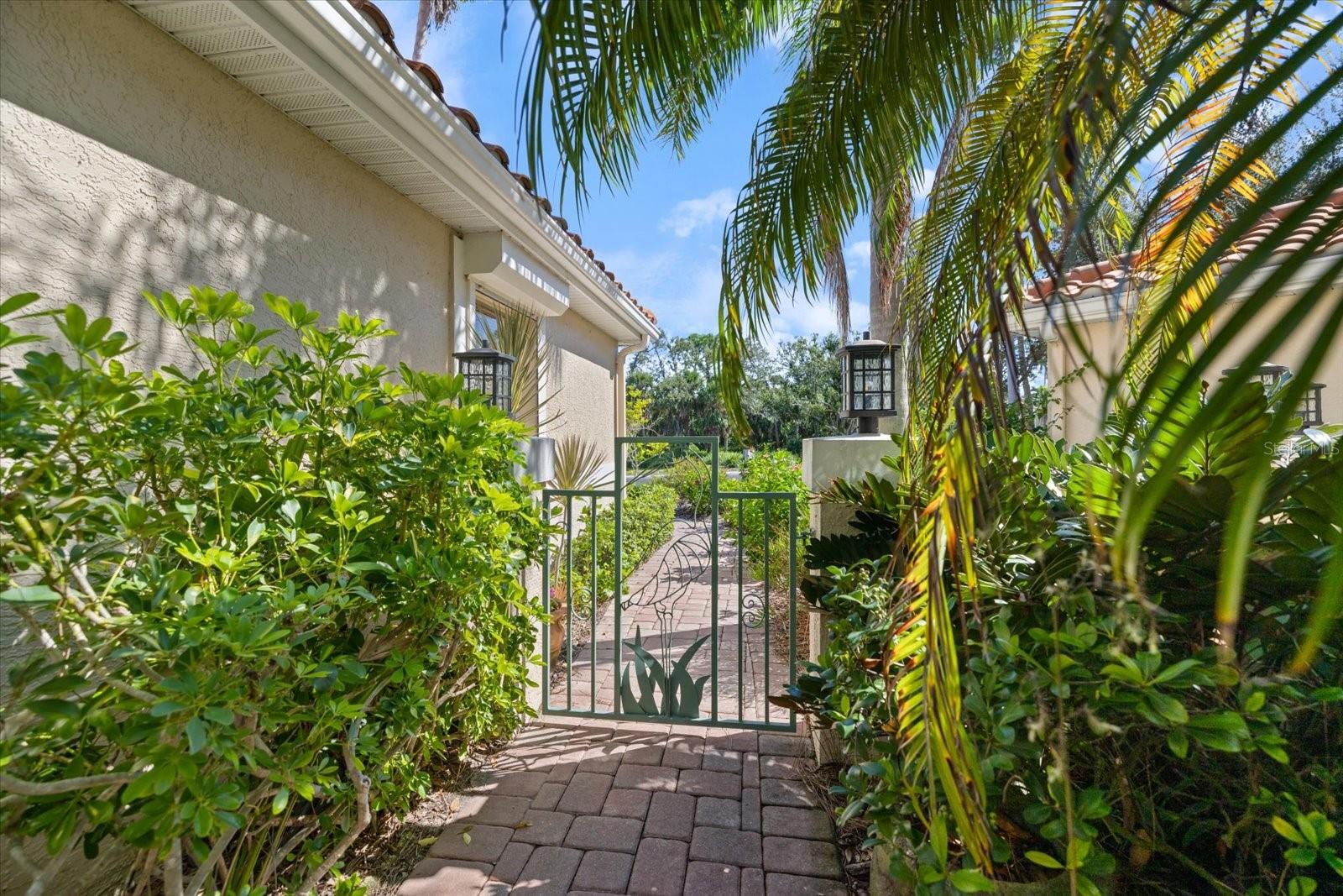 BLACKBURN POINT WOODS - Residential