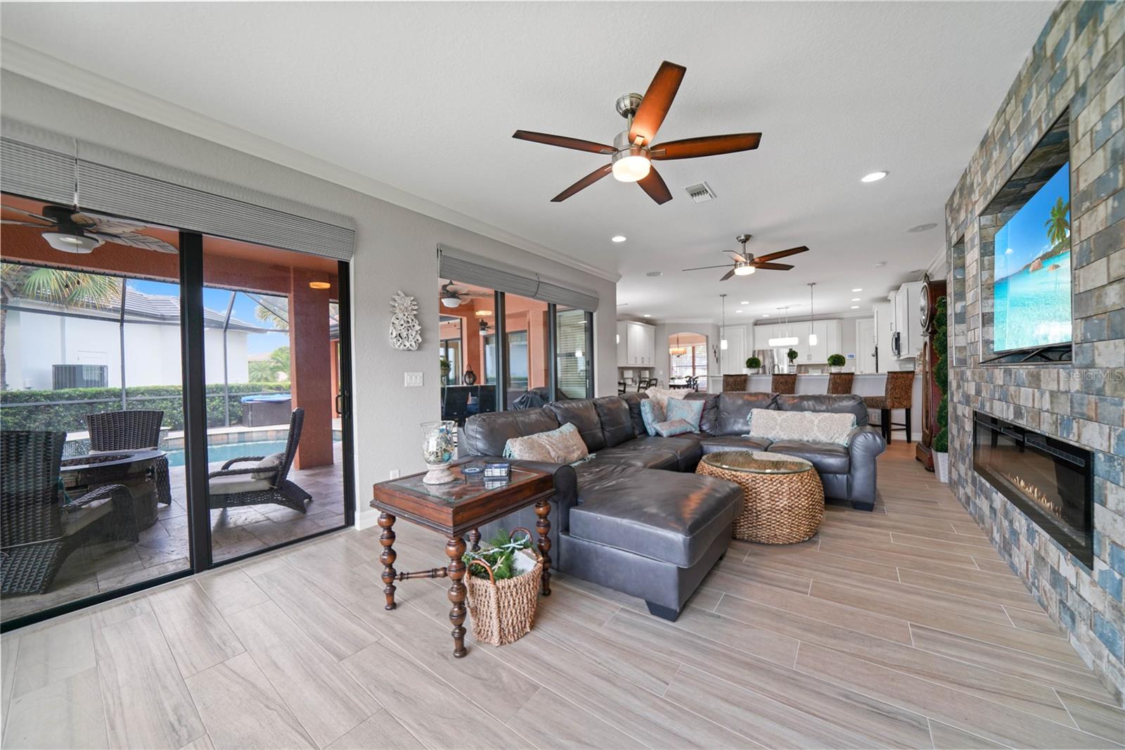 PUNTA GORDA ISLES SEC 04 - Residential