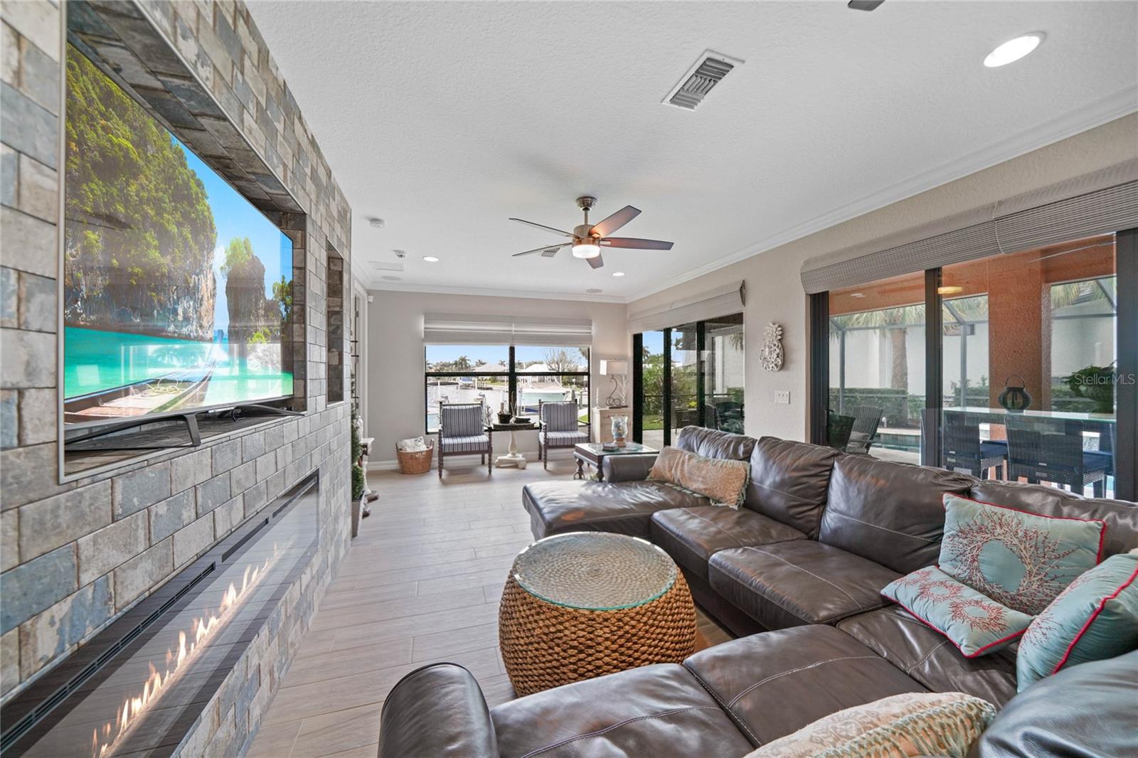 PUNTA GORDA ISLES SEC 04 - Residential