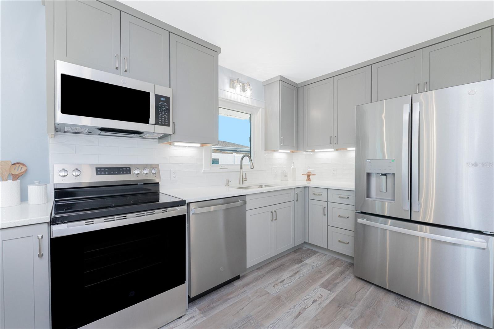 ALSTON HASTE - Residential