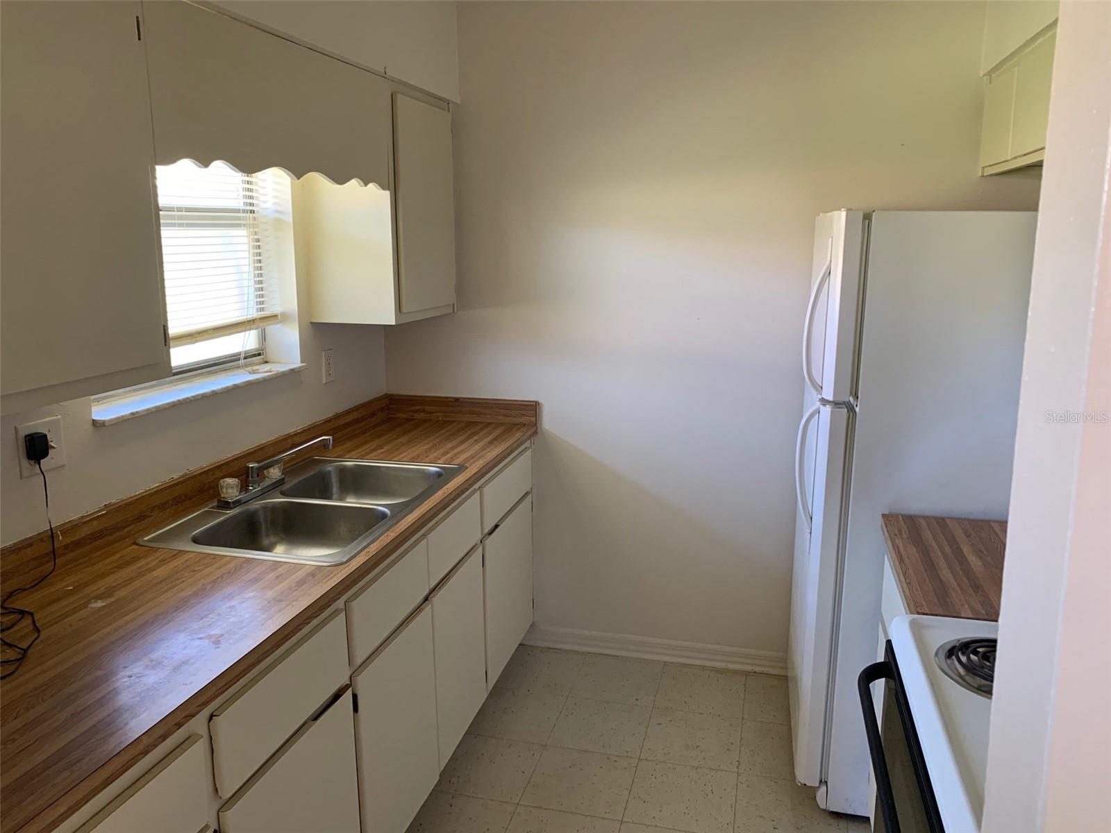 SANTA CLARA FARMS - Residential Income