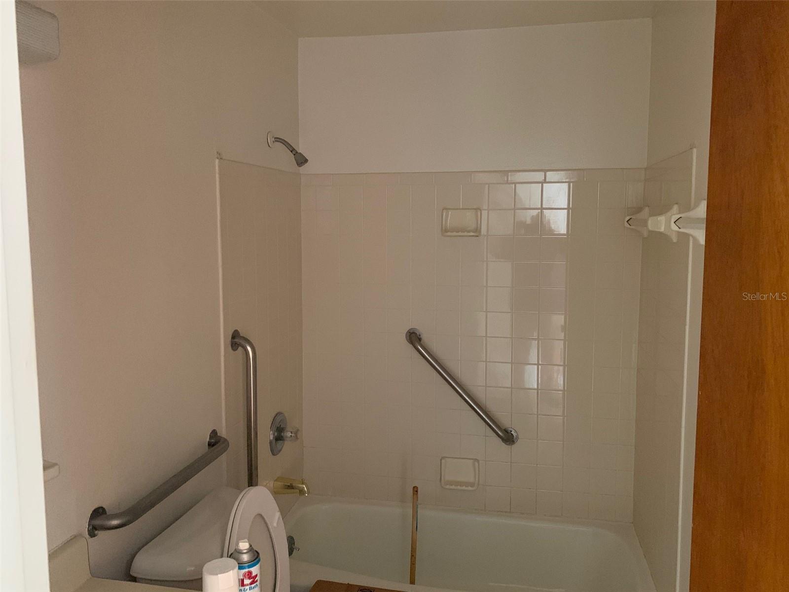 SANTA CLARA FARMS - Residential Income