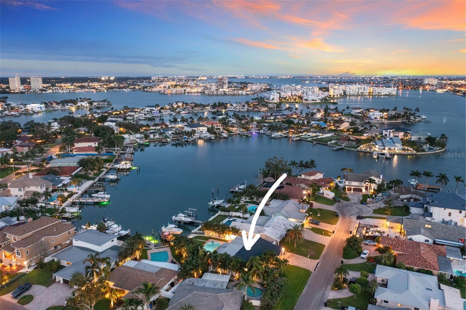 SOUTH CSWY ISLE YACHT CLUB 5TH ADD - Residential