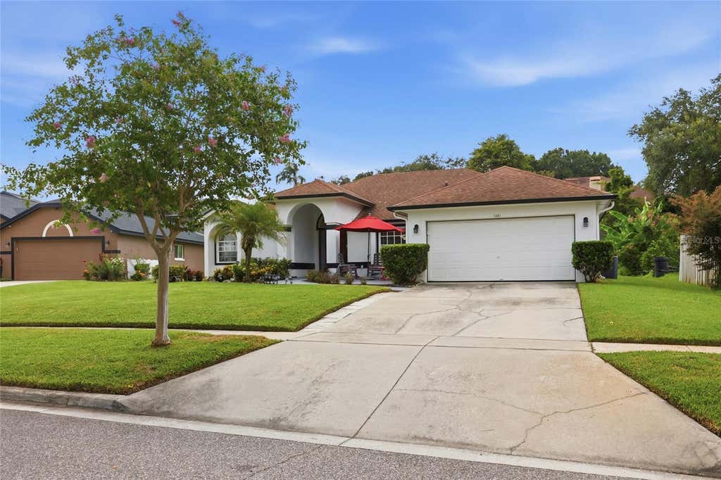 Photo of 1331 Countryridge Place, Orlando, FL 32835 (MLS # O6429004)