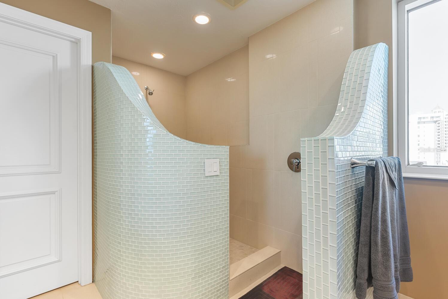 SARABANDE - Residential