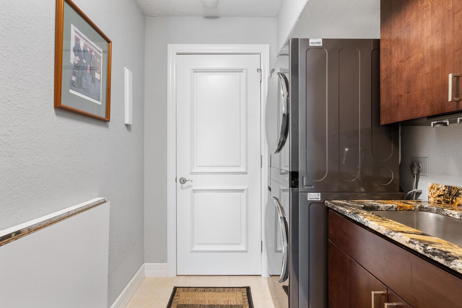 SARABANDE - Residential