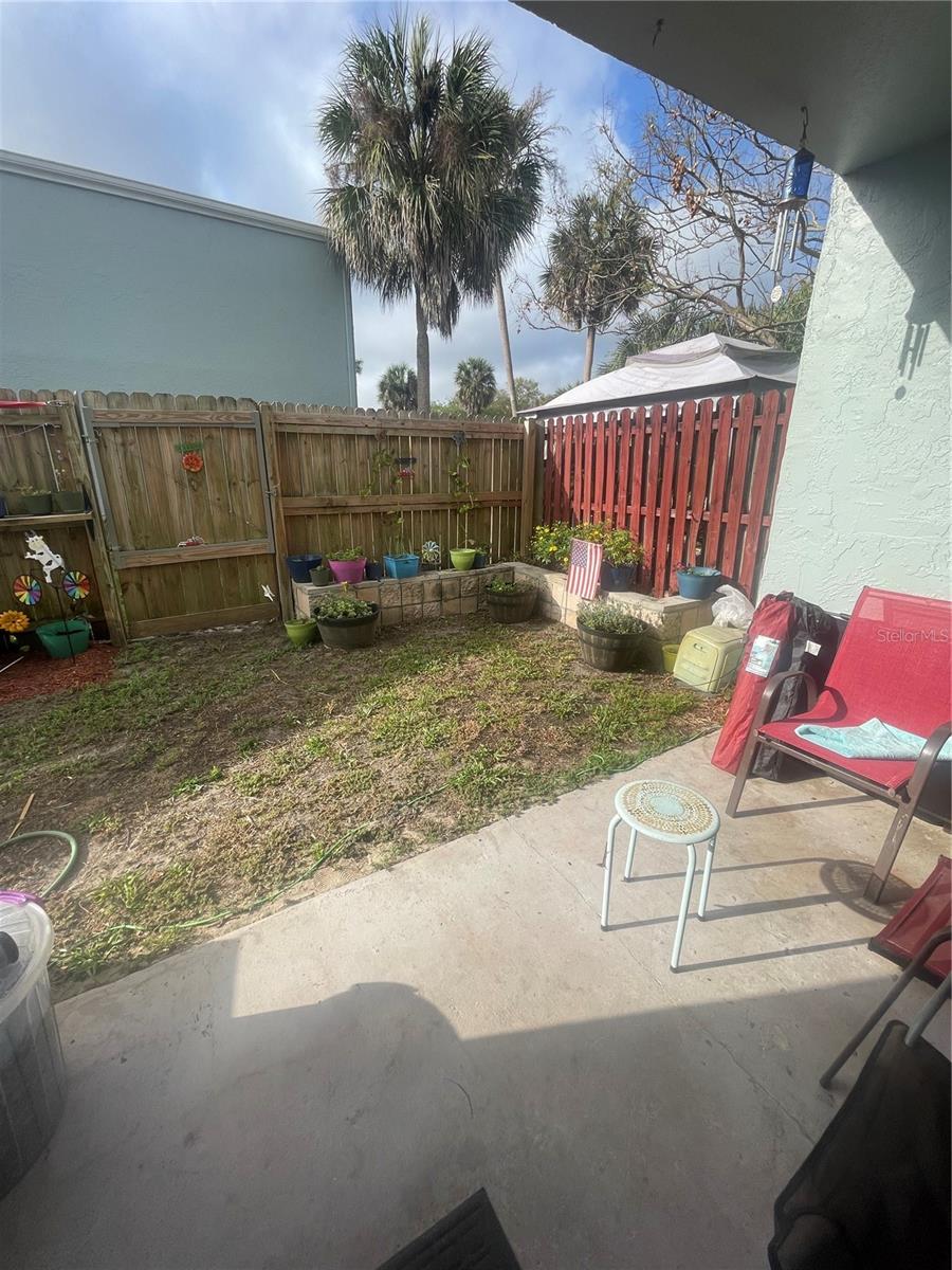 SOMERSET PARK A CONDO - Residential Lease