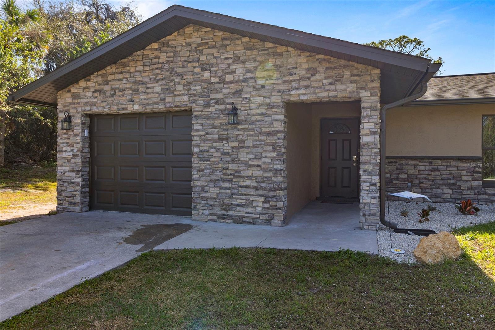 20495 ALBURY DRIVE