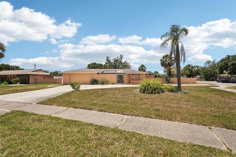 1301 LUCAYA AVENUE VENICE FL 34285