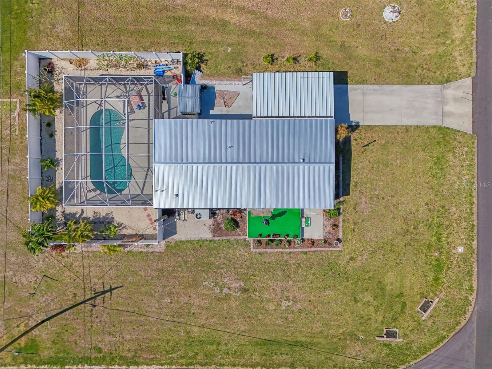 1376 FLAMINGO DRIVE
