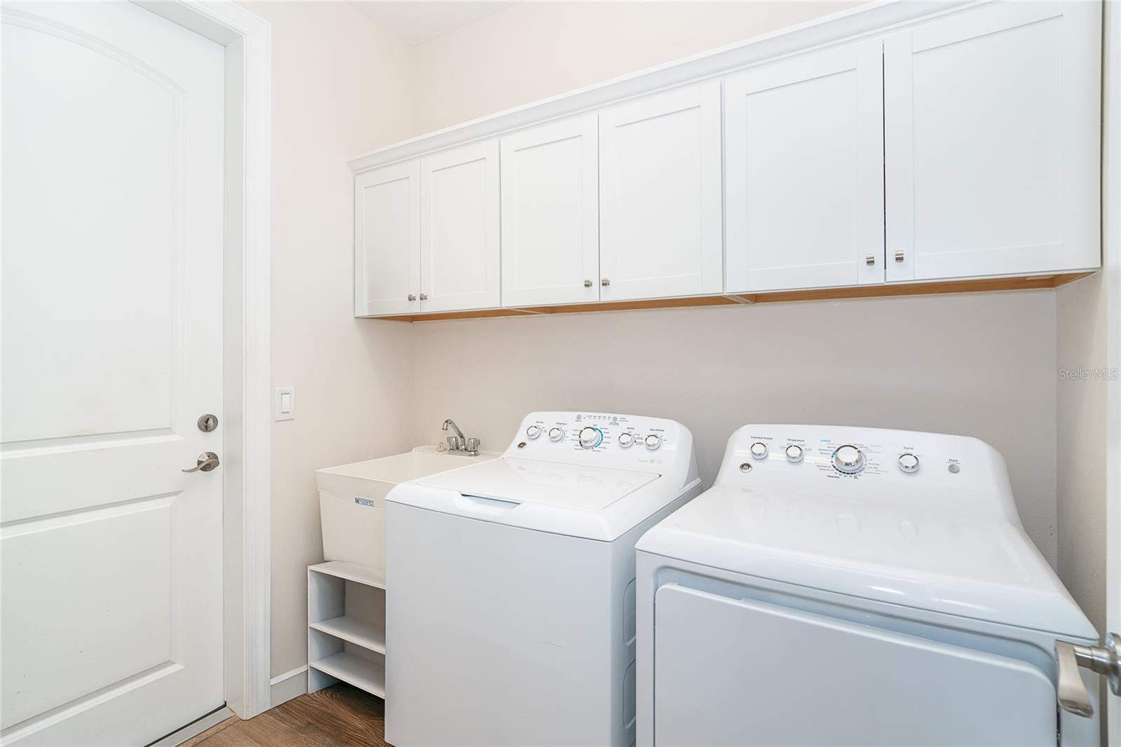 GRAND OAKS - Residential