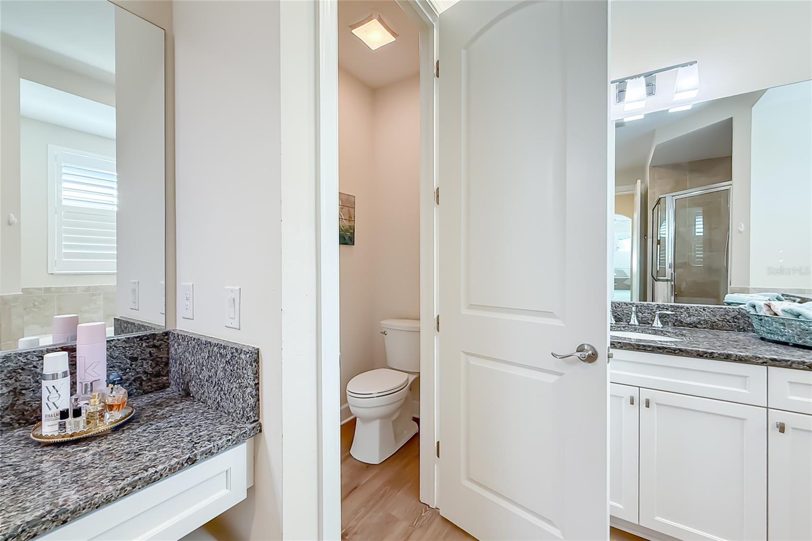 GRAND OAKS - Residential