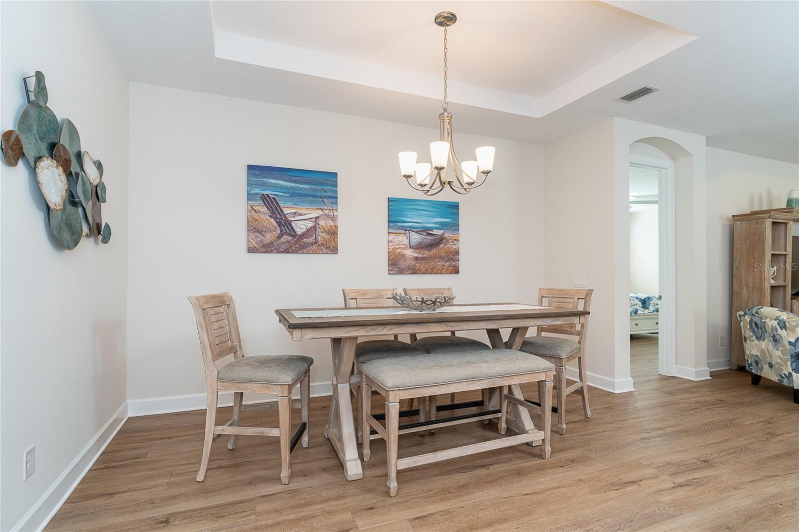 GRAND OAKS - Residential