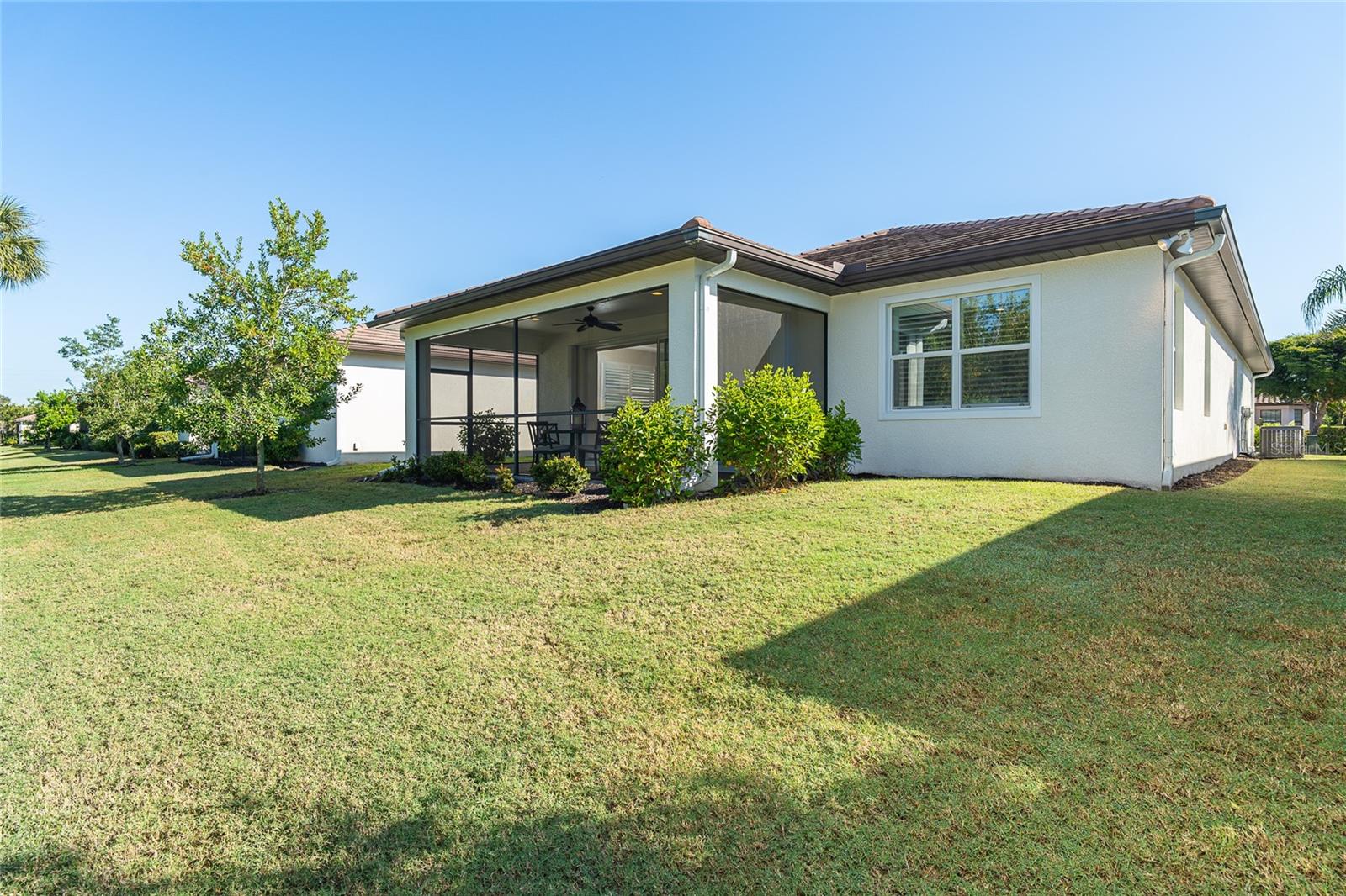 GRAND OAKS - Residential