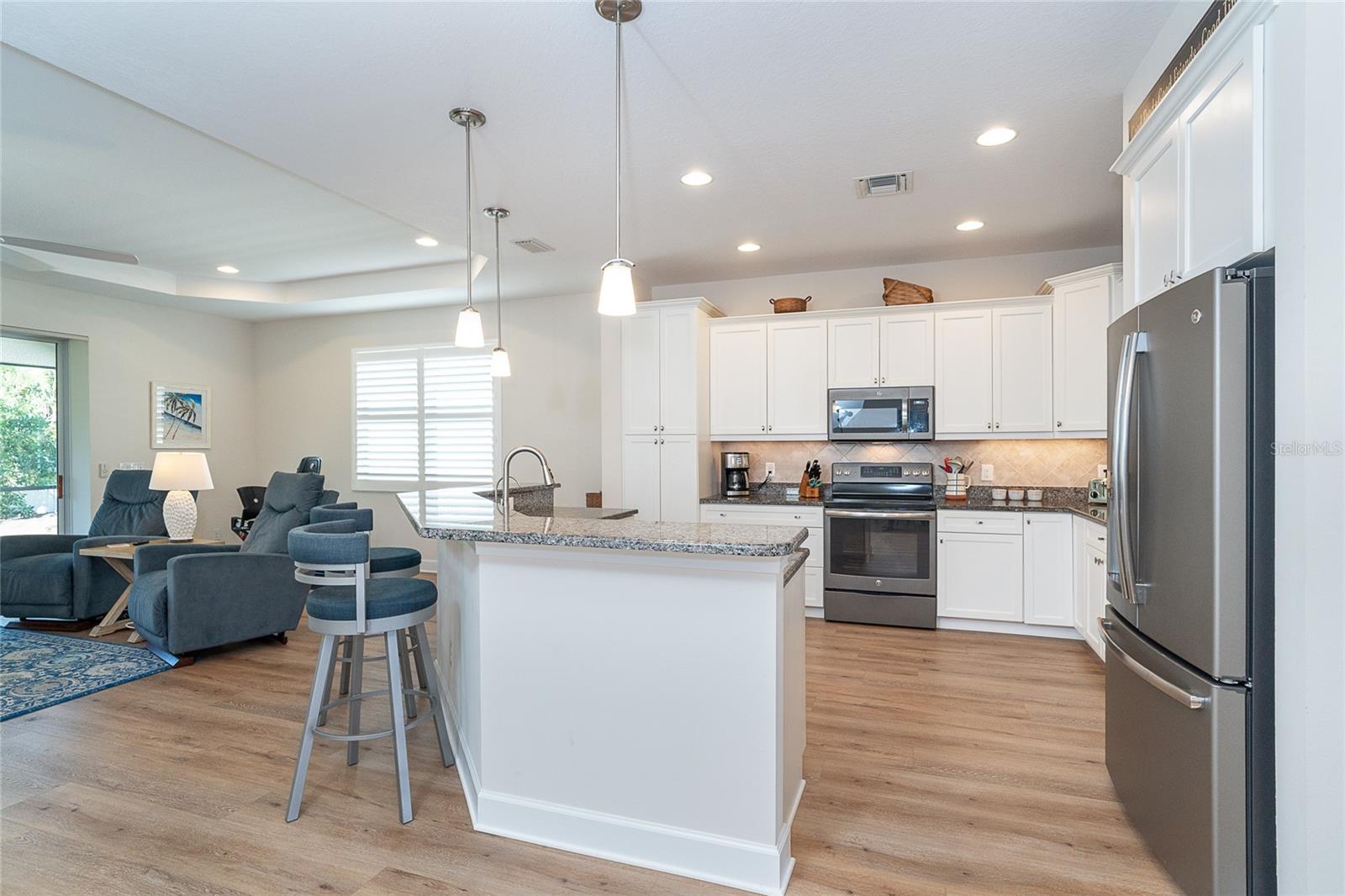 GRAND OAKS - Residential