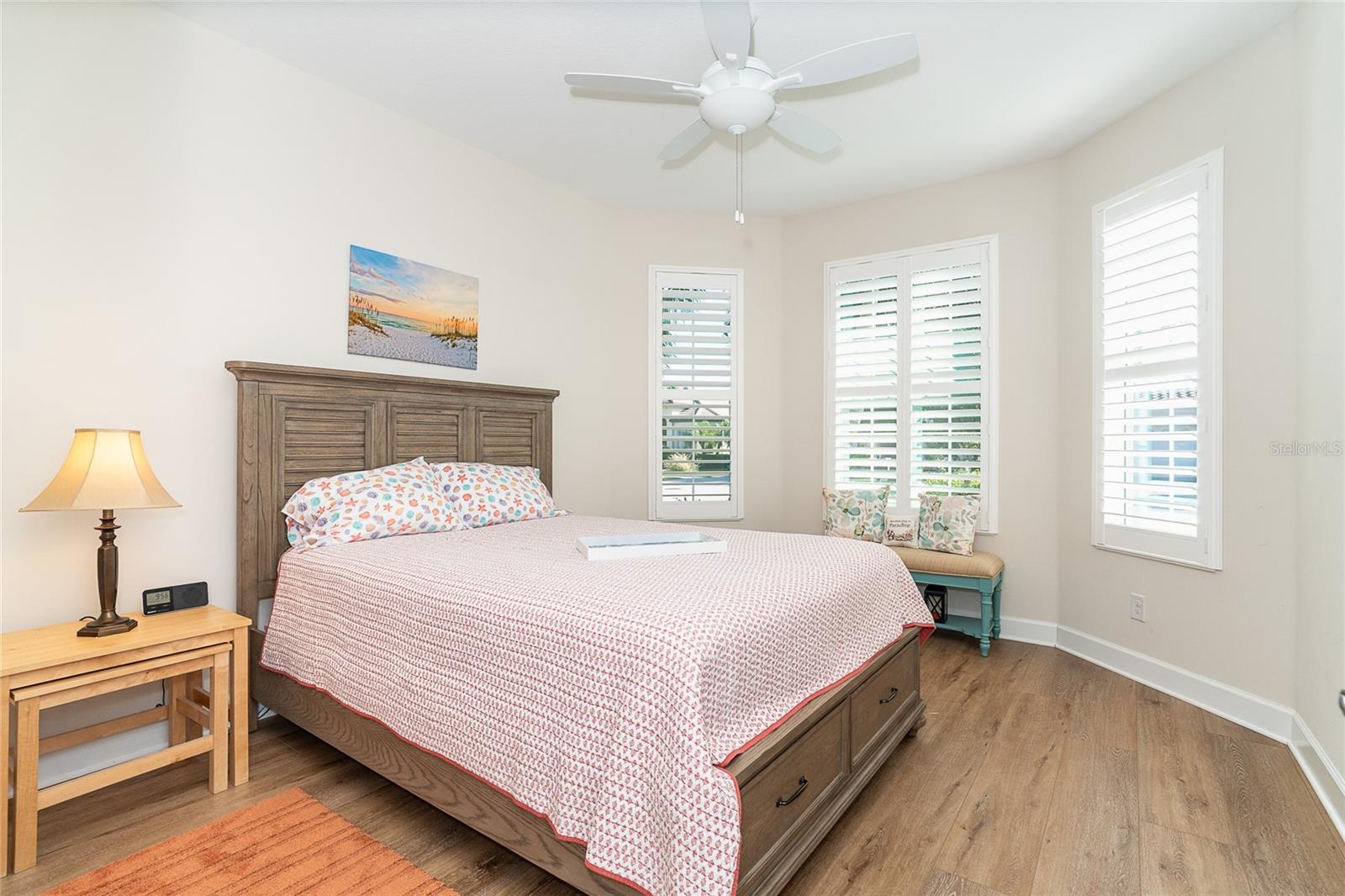 GRAND OAKS - Residential