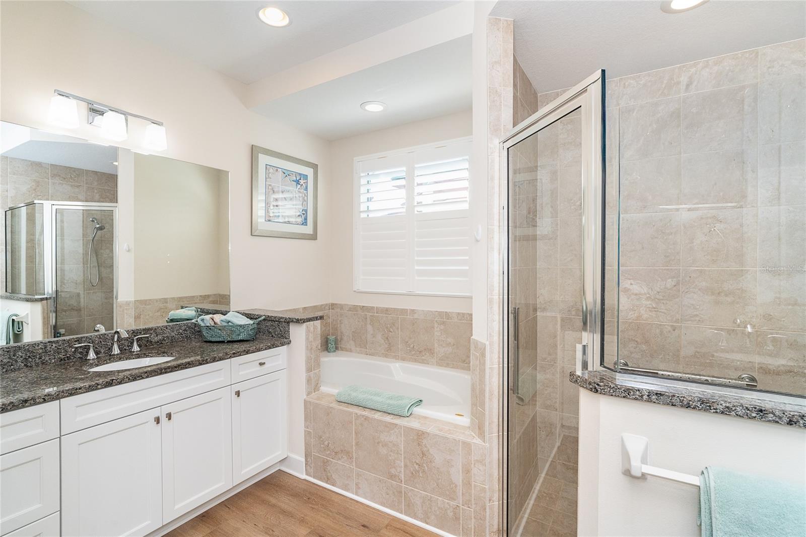 GRAND OAKS - Residential