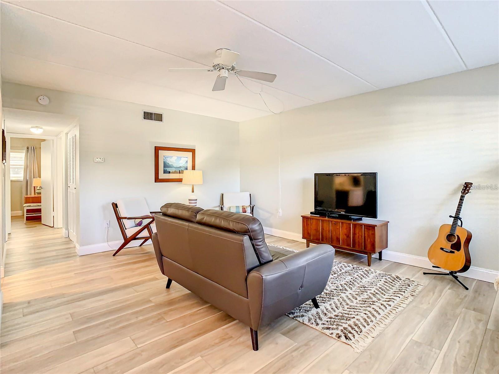 HEATHER LAKE APTS CONDO - Residential Lease