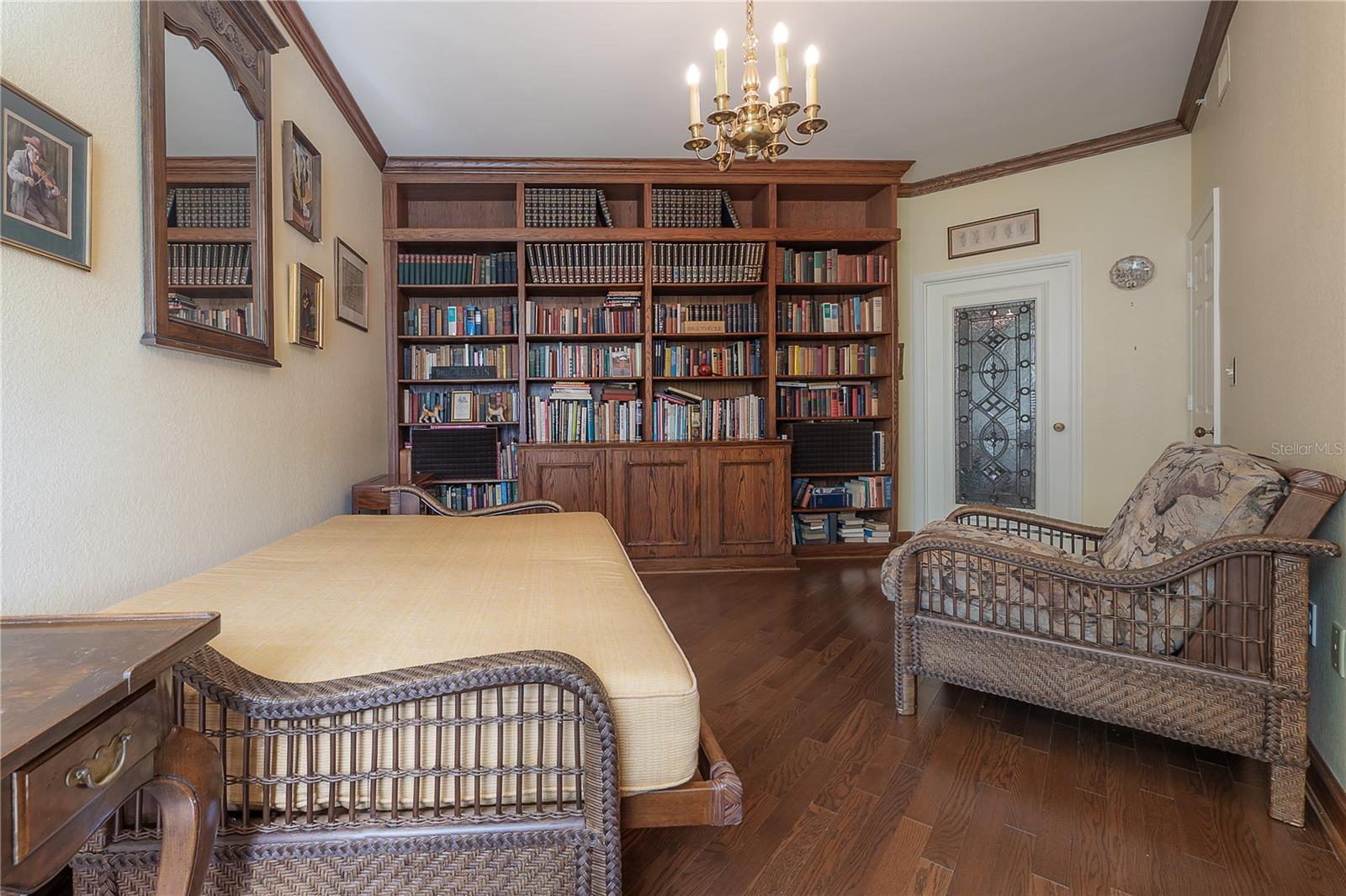 PARKCREST HARBOUR ISLAND CONDO - Residential