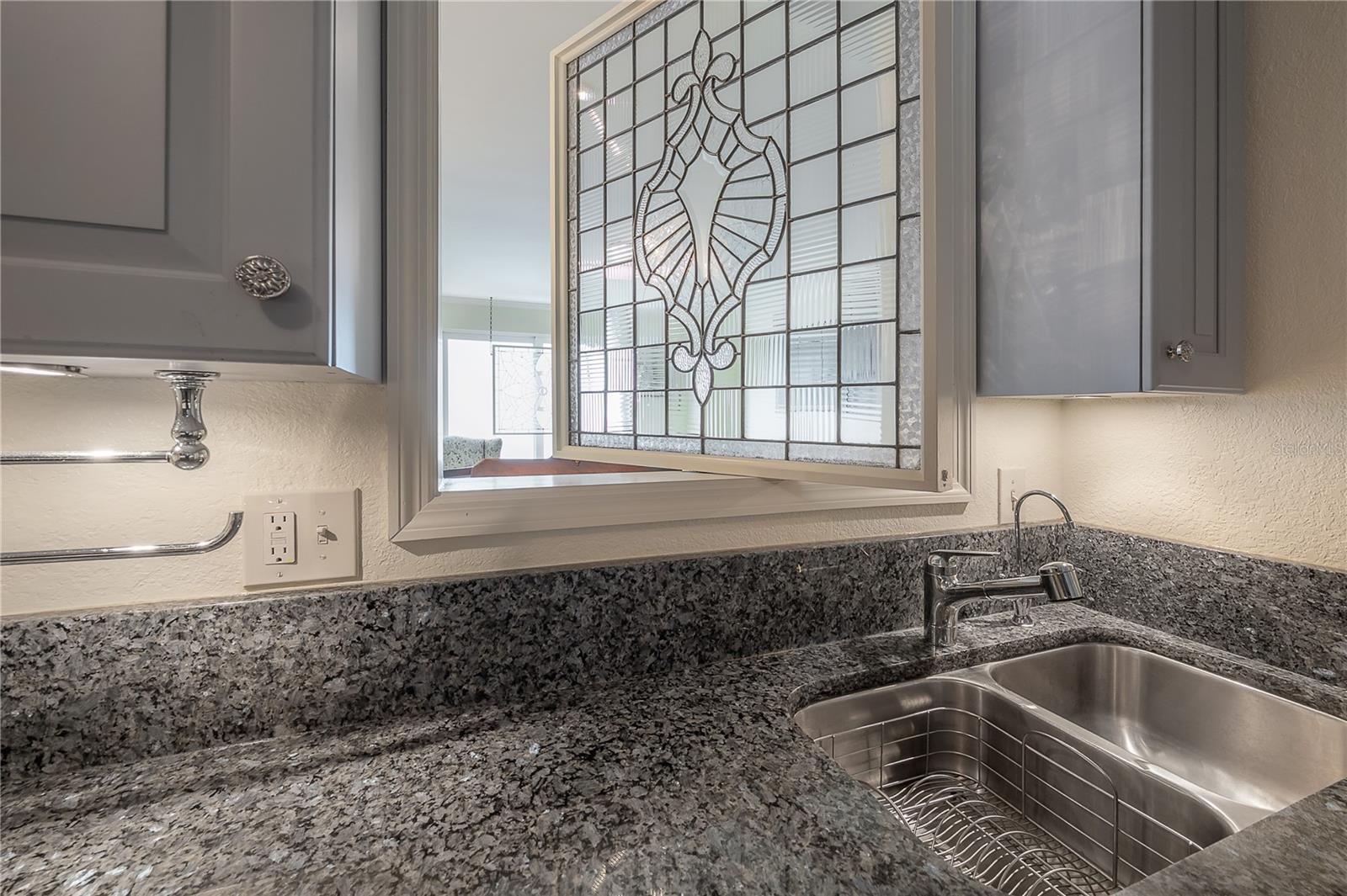 PARKCREST HARBOUR ISLAND CONDO - Residential