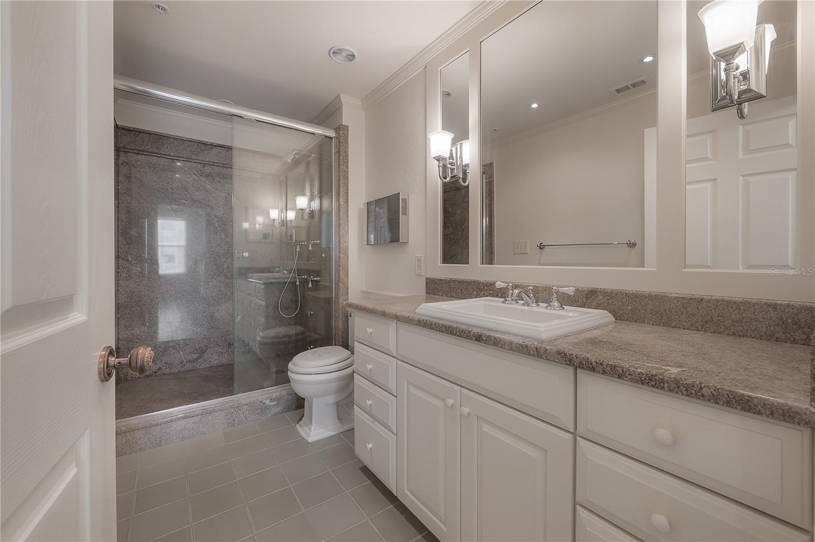 PARKCREST HARBOUR ISLAND CONDO - Residential